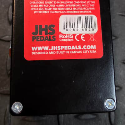 JHS Haunting Mids Sweepable Mids EQ Preamp Tone Shaper image 7