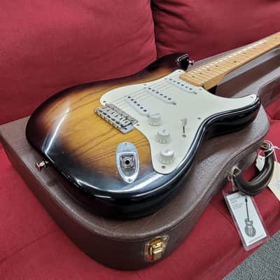 Fender Custom Shop Limited Edition 50th Anniversary '54 Stratocaster Masterbuilt By Yuriy Shishkov 2004 - Reliced 2-Tone Sunburst image 9