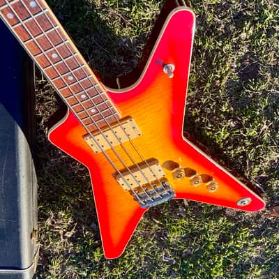 Vintage Dean ML Bass 1981 - Flame Top Cherry Sunburst image 6