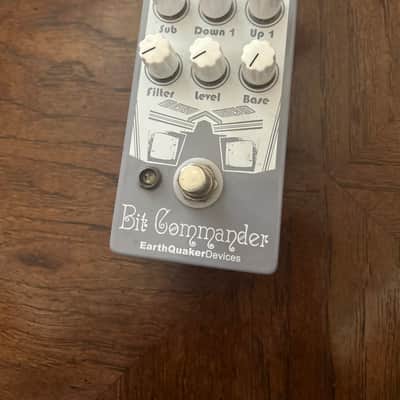 EarthQuaker Devices Bit Commander Analog Octave Synth | Reverb