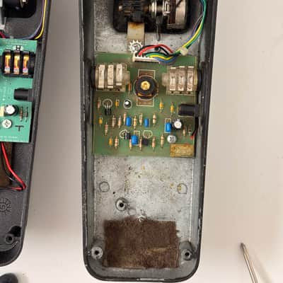 Dunlop GCB95 Cry Baby Standard Wah 1982 - Present - Black image 11