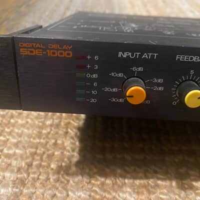 Roland SDE-1000 Digital Delay 1980s - Black