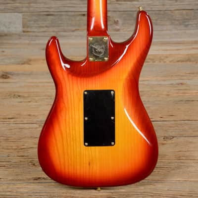Valley Arts Guitar Custom Pro Steve Lukather Signature Fireburst USED (s306) image 3