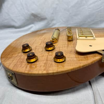Gibson Les Paul Studio Flame Top Guitar with Case 2006 image 16