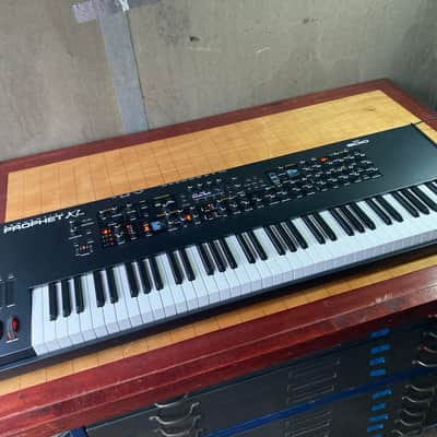 ニベルアリーナ ザ・キングダム SR以下ほぼ3コン Amazon.co.jp: TCG