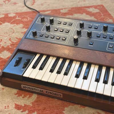 Sequential Circuits Prophet 5 Rev 3.2 - 240v image 4