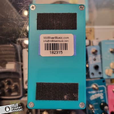 Custom Three-Knob Tremolo Effects Pedal Used image 3