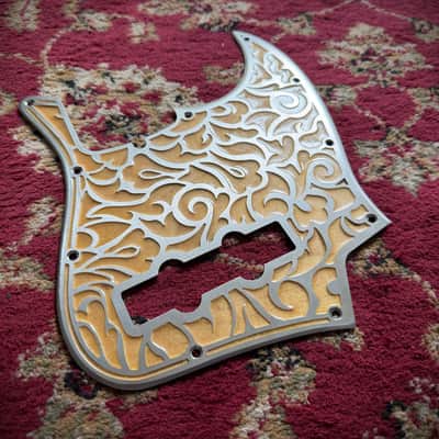 GORGEOUS ALPERIOUS JAZZ BASS HANDMADE PICKGUARD image 2