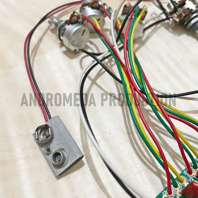 Genuine Bass Preamp G&L M-series MBEQ3 3-band USA Version image 4