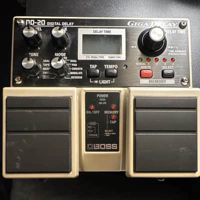 Boss DD-20 Giga Delay | Reverb