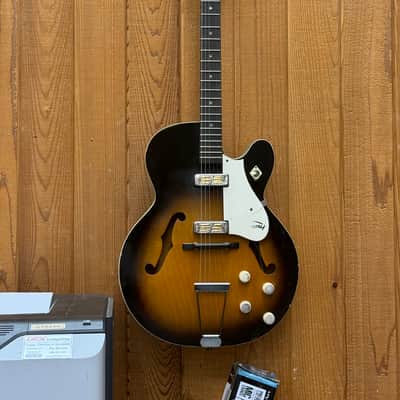 Harmony H54 Rocket 1959 - 1967 - Brown Sunburst image 1