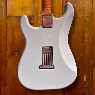 Xotic XSCPRO-2 HSS Tremolo Sonic Blue 5A Flamed Roasted Neck image 2