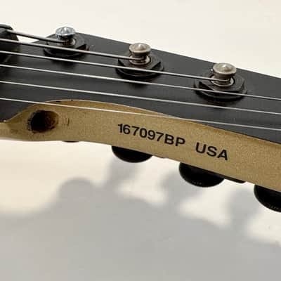 Parker Fly Deluxe Vibrato 1997 Antique Gold image 4