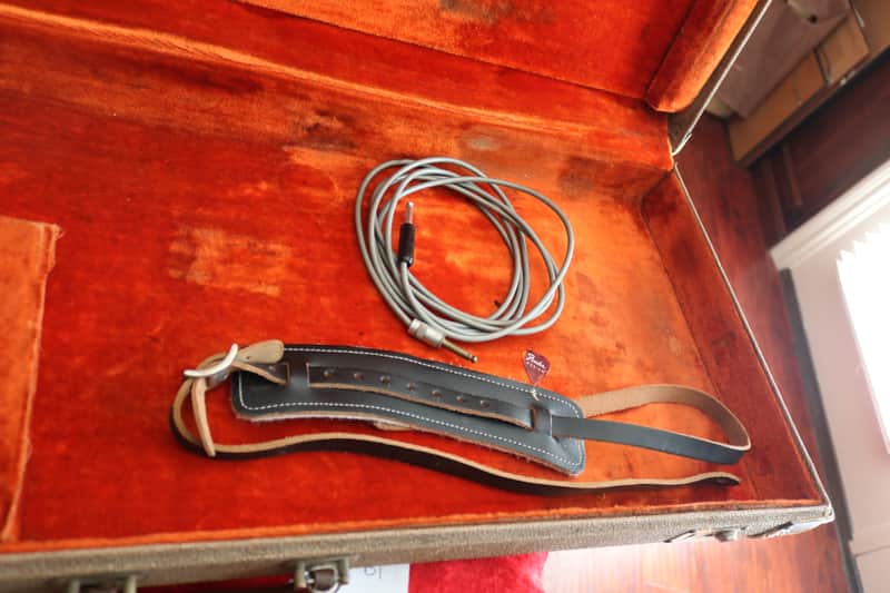 Vintage Leather Strap, 60's Fender Pick & old 60's/70's cable image 1