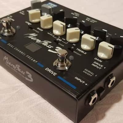 EBS MicroBass 3 2-channel Preamp Pedal image 5