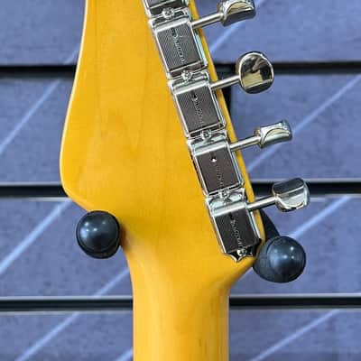 Fender 70th Anniversary American Vintage II 1954 Stratocaster Electric Guitar 2 Colour Sunburst image 5