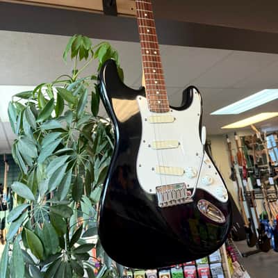 Fender Strat Plus with Rosewood Fretboard 1987 - 1998 - Black image 2