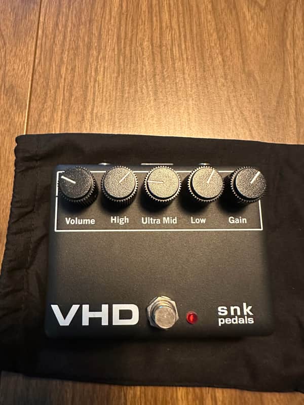 SNK Pedals VHD - Black