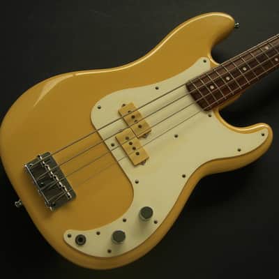 ‘82-‘85 Vintage Fender Precision Bass (P Bass) *Made in USA *Orig Hard Case image 1