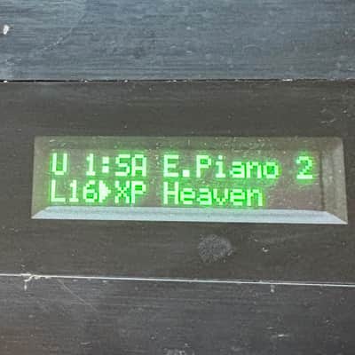 Roland XP-10 Keyboard Synthesizer Vintage Synth 61 Keys new LCD screen Read image 2