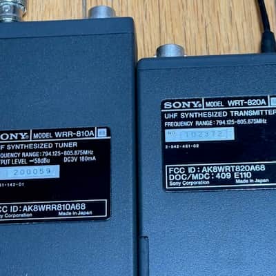 Sony WRT-820 & WRR-810 Bodypack Transmitters w/ Cables, Very Good Condition image 4