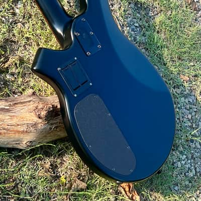 Ernie Ball Music Man Bongo Bass Guitar 4 HH 2009 - Stealth Black image 18