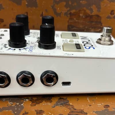 DigiTech SDRUM Strummable Drums Sample Pedal image 4