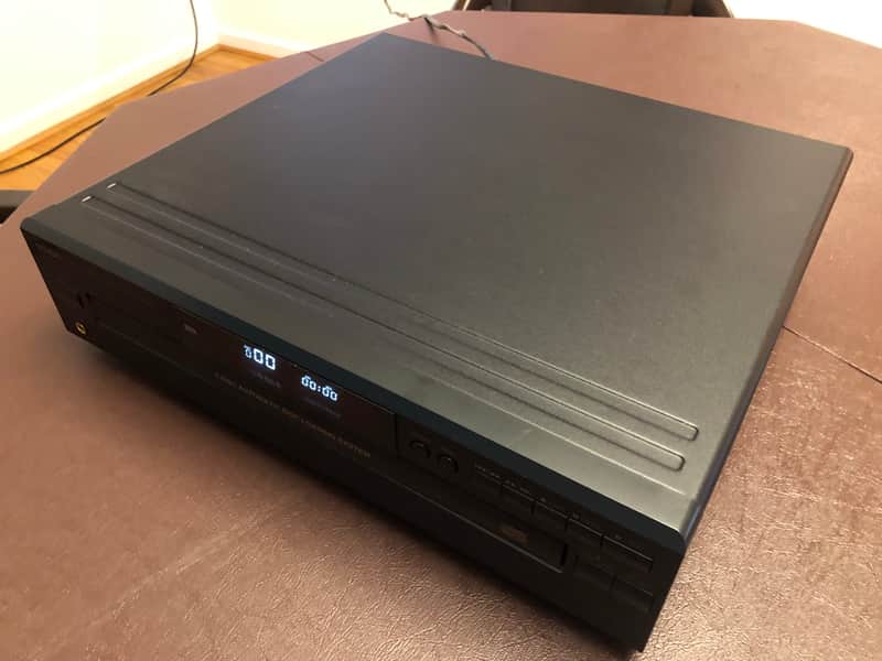 Denon DCM-35 1999 - Black image 1