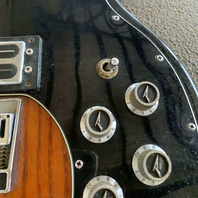 Peavey T-60 with Maple Fretboard 1978 - 1988 - Sunburst image 6