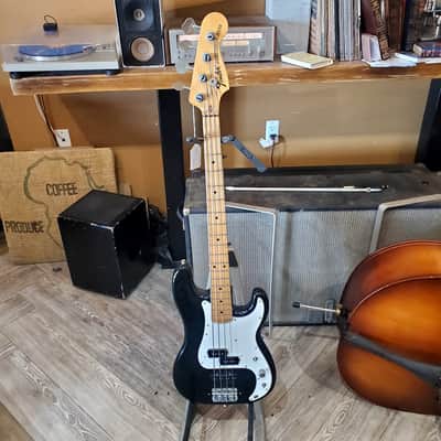 Fender Precision Bass with Maple Fretboard 1970 - 1983 - Black image 1