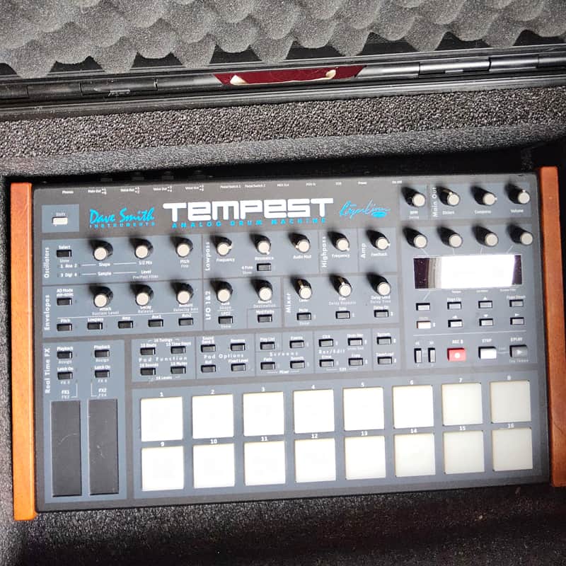 Dave Smith Instruments Tempest 6-Voice Drum Machine 2011 - 2018 - Black with Wood Sides image 1