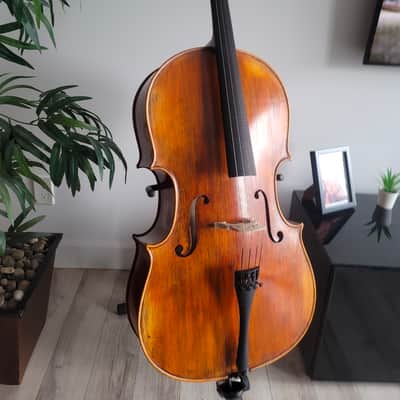 Montagnana Antique Varnished Cello 4/4 Hand-Made image 2