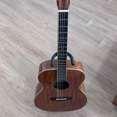 Martin Custom Shop 000-14 Fret – Fiddleback Mahogany – Mint, Original Owner 2016 - Fiddleback Mahogany image 5