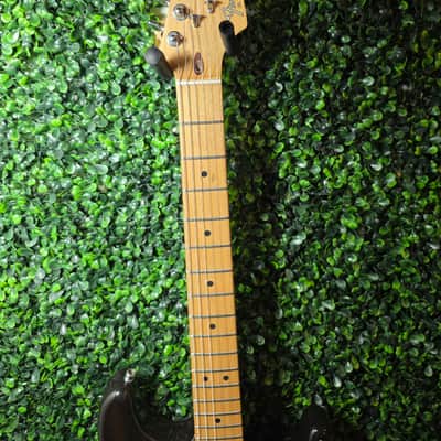 1988 Fender American Standard Stratocaster with Maple Fretboard -  Brown Sunburst image 4