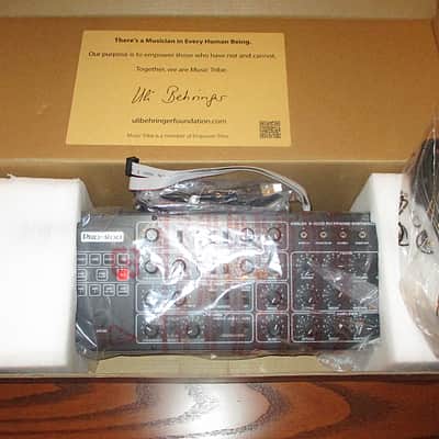 Behringer Pro-800 Desktop 8-Voice Synthesizer image 3