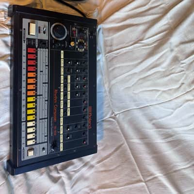 Roland TR-808 (with Kenton MIDI ports) image 3
