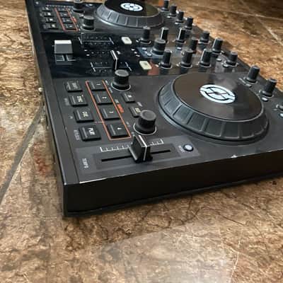 Native Instruments Traktor Kontrol S2 2010s - Black image 5