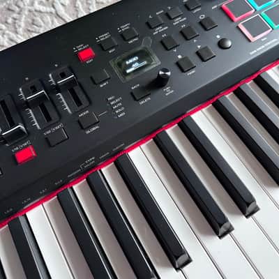Like new M-Audio Hammer 88 Pro MIDI Keyboard Controller 2021 - Present - Black image 2