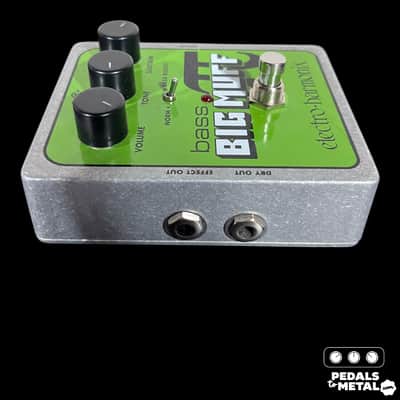 Electro-Harmonix Bass Big Muff Pi Distortion / Sustainer 2008 - Present - Green X9641 image 2