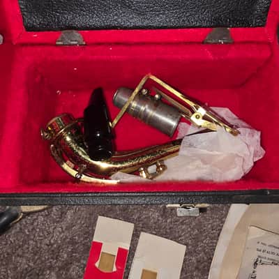 King Zephyr 1930s - Brass with lacquer finish image 5