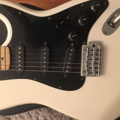Vintage Epiphone by Gibson S310 Stratocaster Electric Guitar White image 4