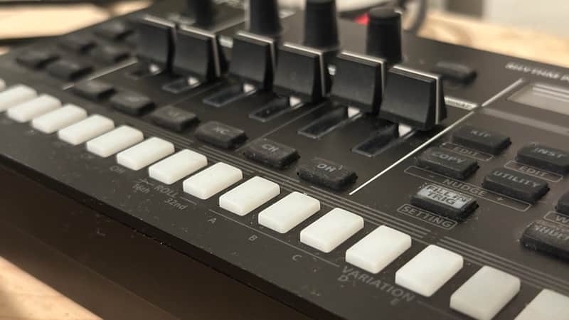 Free shipping Roland TR-6S Rhythm Composer image 1
