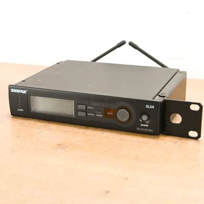 Shure SLX4 Wireless Receiver - J3 Band: 572-596 MHz (NO POWER