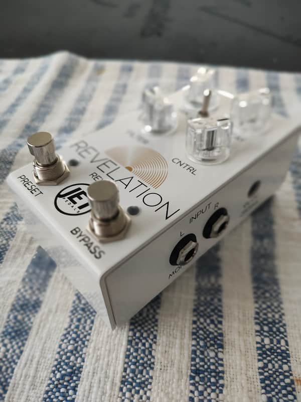 Jet Pedals Revelation Radiant Space Reverb 2023 - 2025 - White image 1