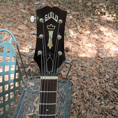 Guild T-100D 1963 Sunburst with P90 pickups video image 9