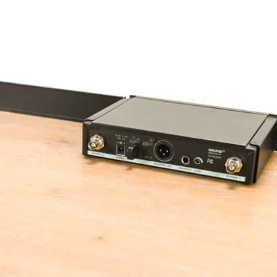 Shure SLX14 Bodypack Wireless System - G4 Band (NO POWER SUPPLY) CG010XV image 5
