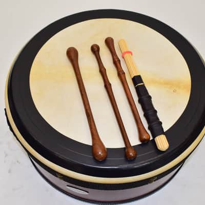 McNeela The Signature 16" Bodhran Set w/ Bag & Beaters image 2