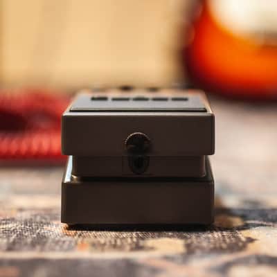 Boss MT-2 Metal Zone Guitar Effects Pedal image 8