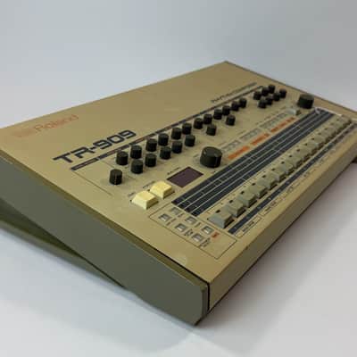 Roland TR-909 Rhythm Composer 1983 - 1985 (Serviced / Warranty) image 3