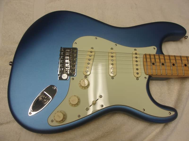 About Mint 2025 Fender American Performer Satin Lake Placid Blue Stratocaster Electric Guitar w/Candy & Hard Case image 1